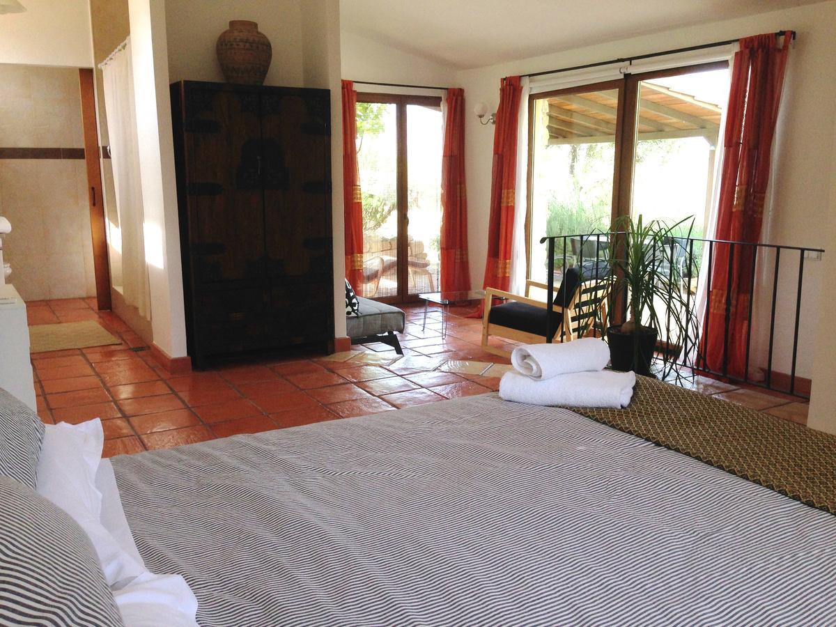 Alen D'Aragon Guest House Santa Eulalia de Gallego Luaran gambar